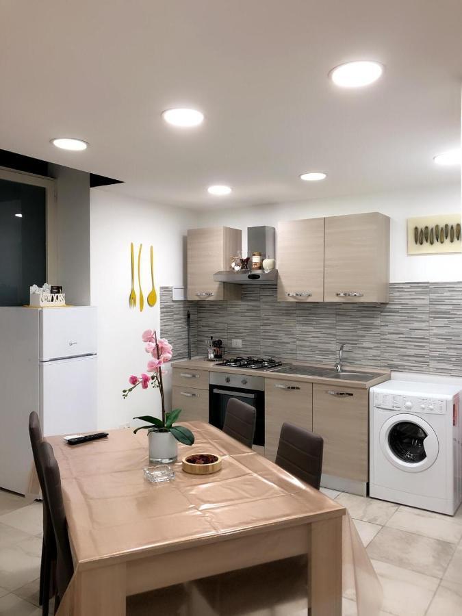 Graphite House Apartment Napoli Bagian luar foto