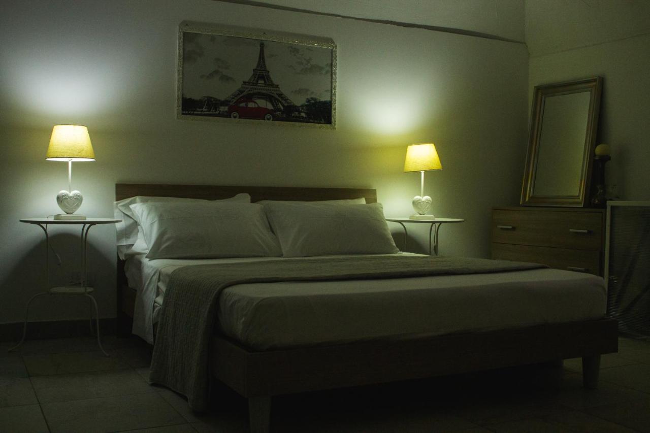 Graphite House Apartment Napoli Bagian luar foto