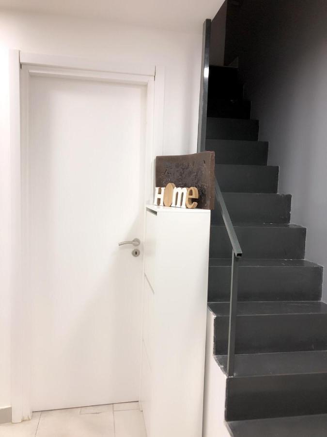 Graphite House Apartment Napoli Bagian luar foto