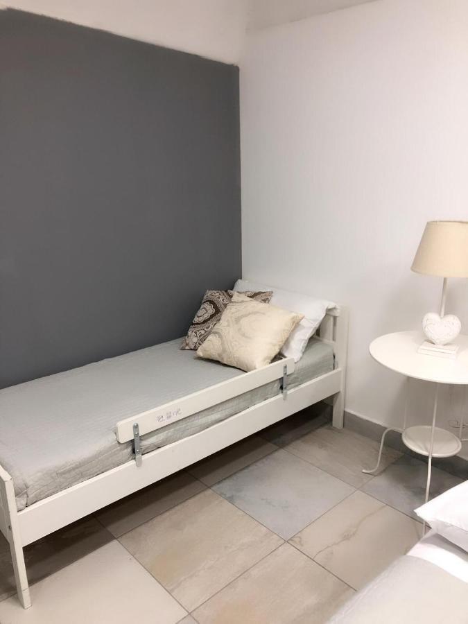 Graphite House Apartment Napoli Bagian luar foto